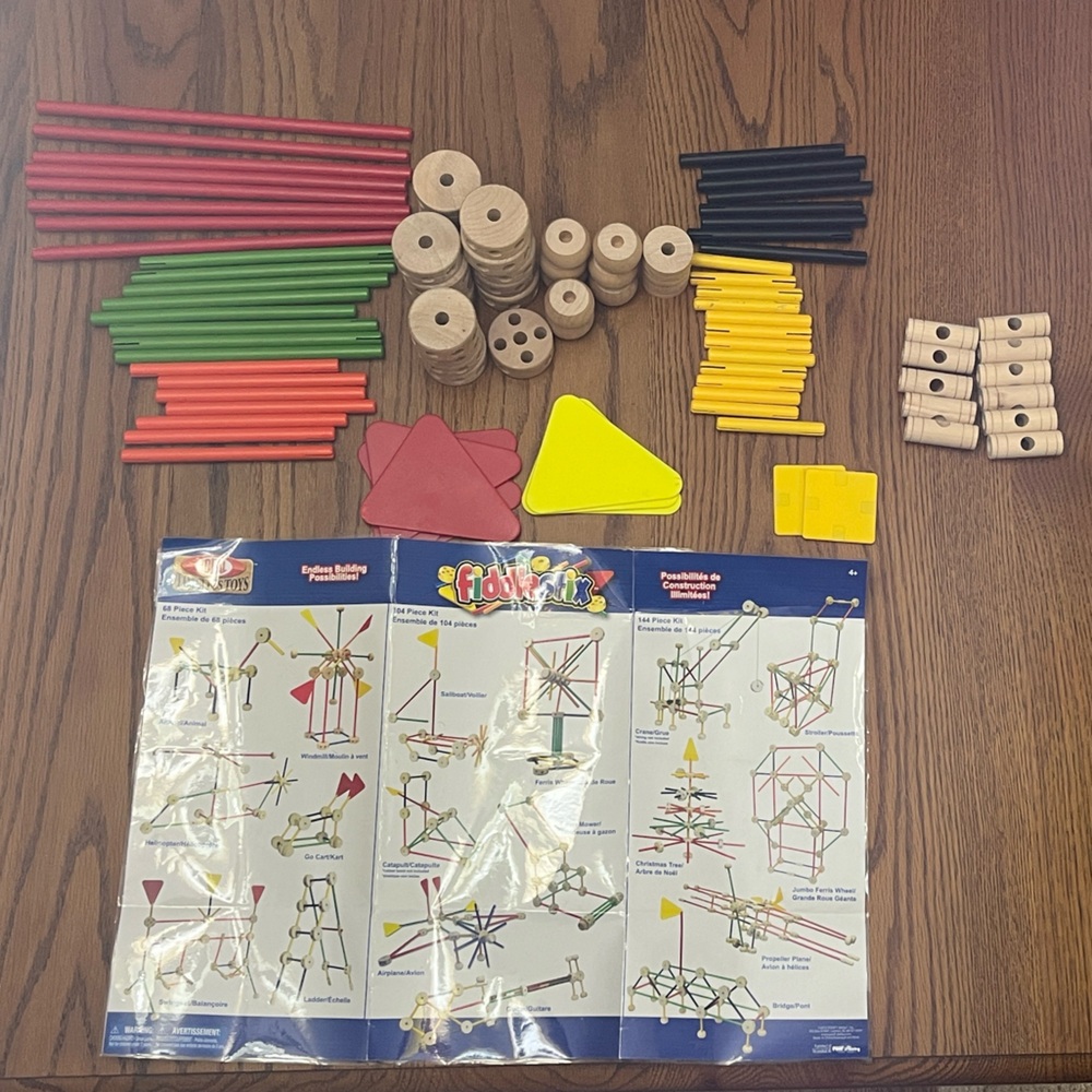 FiddoFix Wooden Construction Set - Multicolor Building Sticks & Connectors